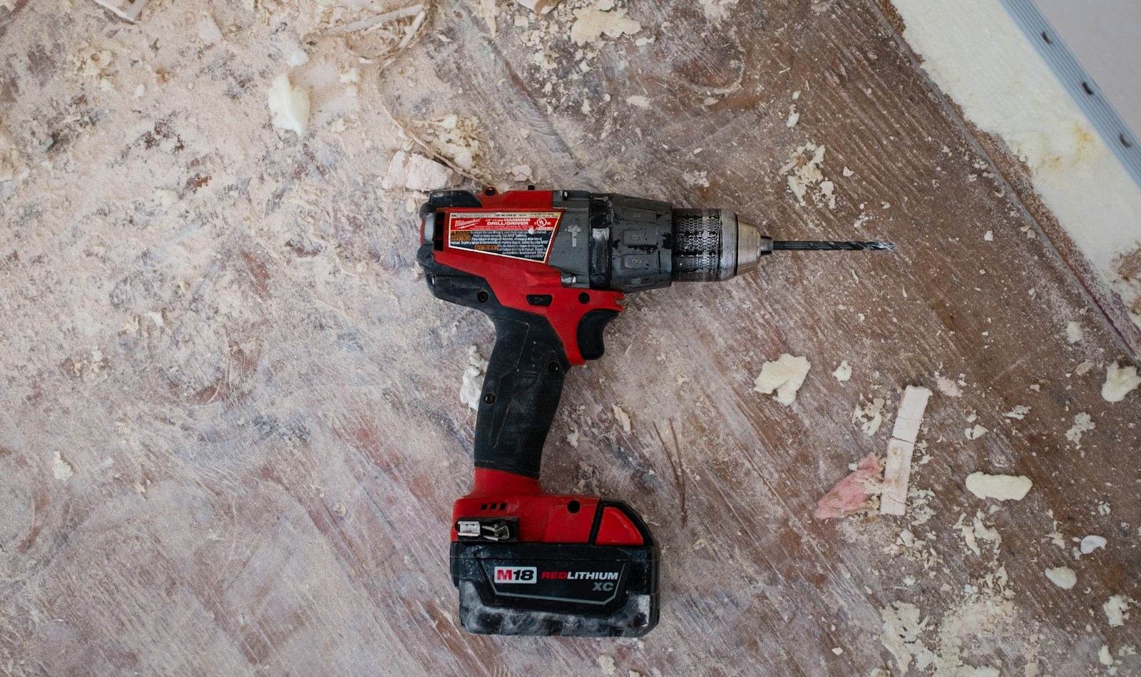 A workshop with tools for everyday projects